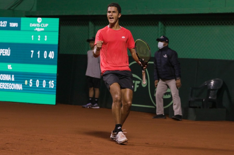 Copa Davis: Juan Pablo Varillas vs. Mirza Basic (VIDEO)